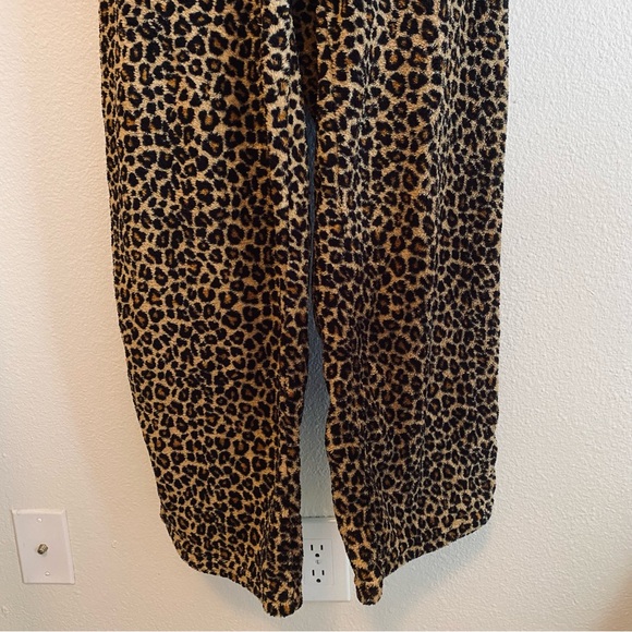 Plush Leopard Print Long Sleeve Pajama Set - Picture 3 of 9